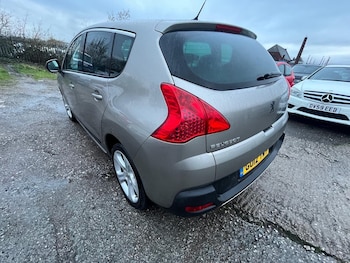Used Peugeot 3008 2012 for sale - 76765138: Photo