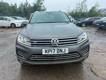 Used Volkswagen Touareg 2017 for sale - 78878978: Photo