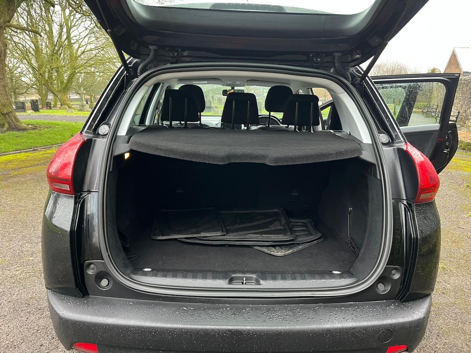 Used Peugeot 2008 2017 for sale - 77456055: Photo 18