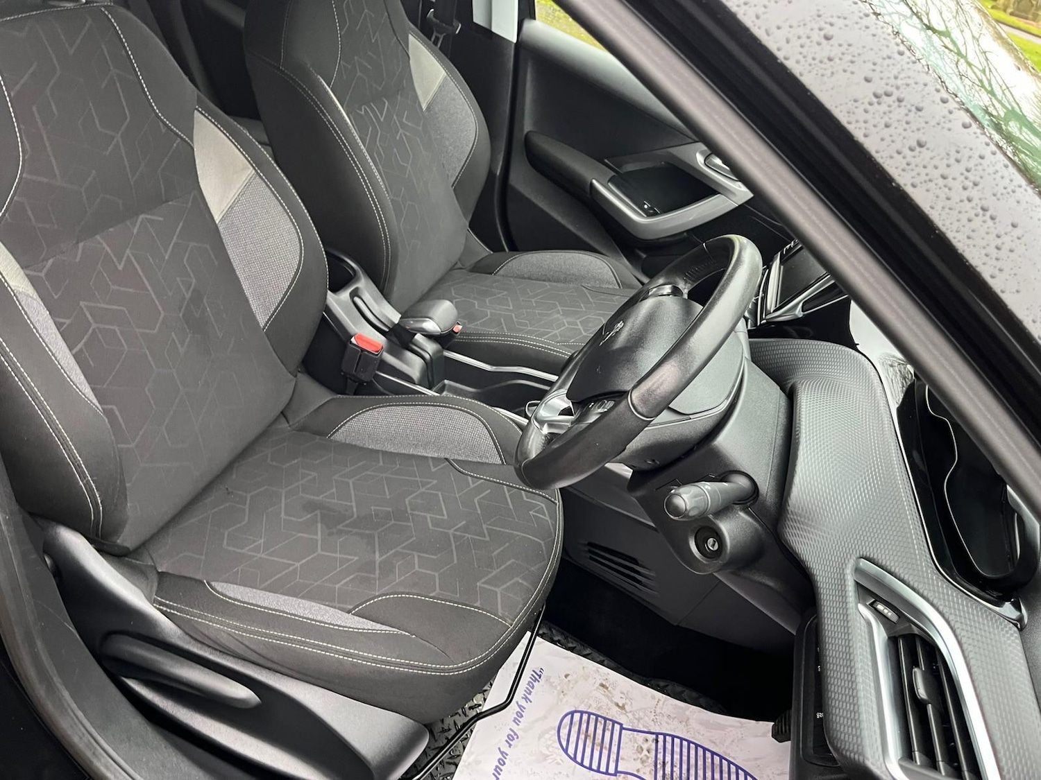 Used Peugeot 2008 2017 for sale - 77456055: Photo 22