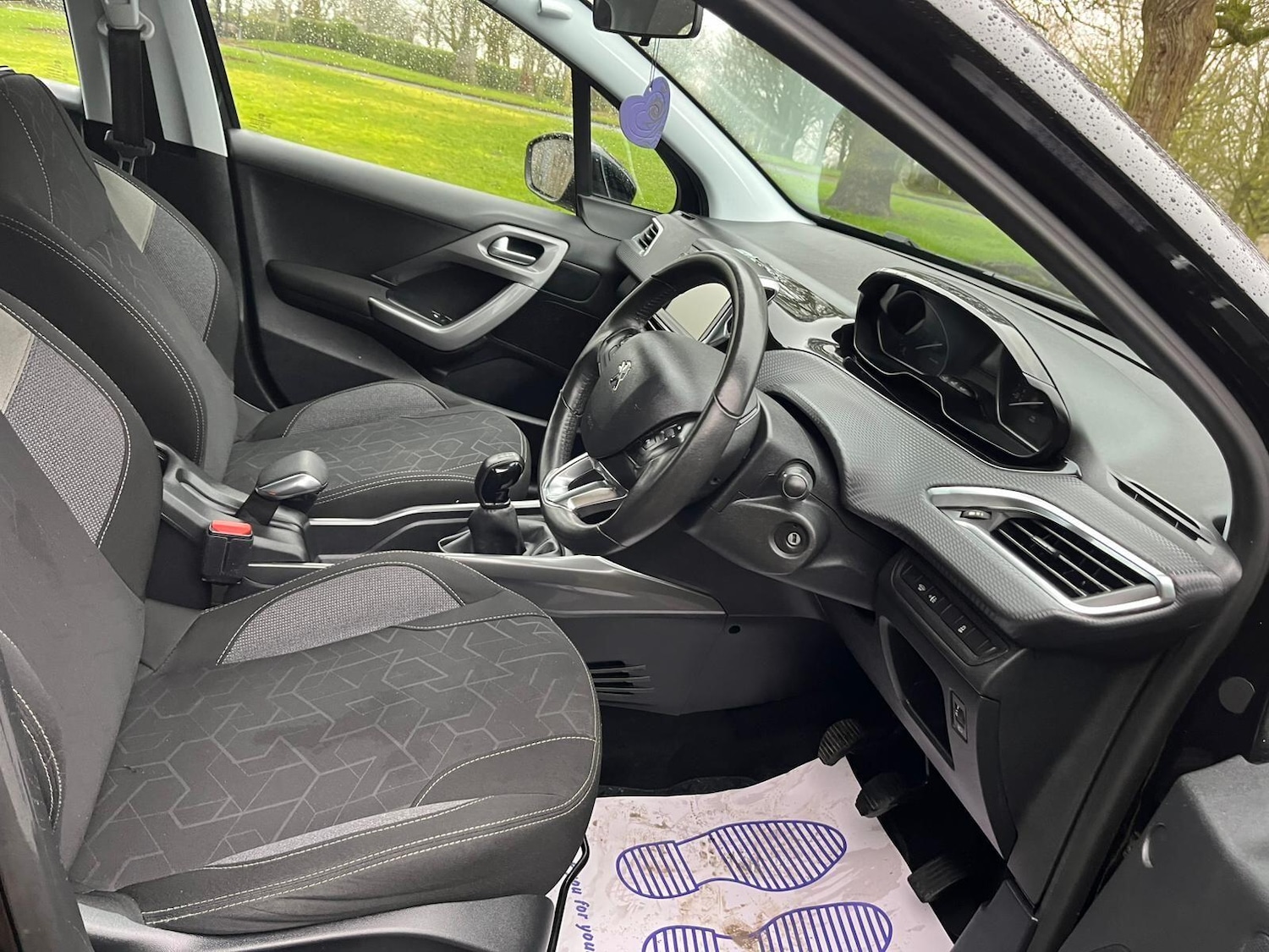 Used Peugeot 2008 2017 for sale - 77456055: Photo 23