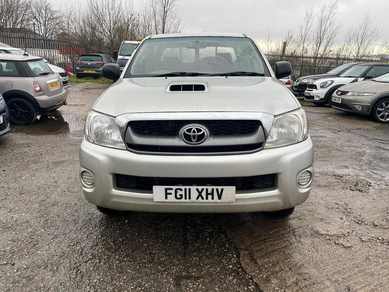 Used Toyota Hilux for sale - 77057342: Photo 2