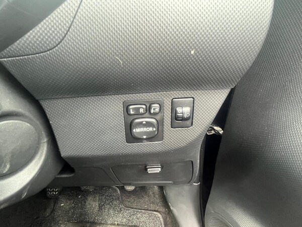 Used Toyota Urbancruiser 2011 for sale - 76227218: Photo 13