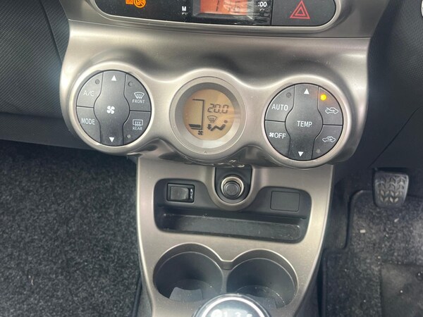 Used Toyota Urbancruiser 2011 for sale - 76227218: Photo 15