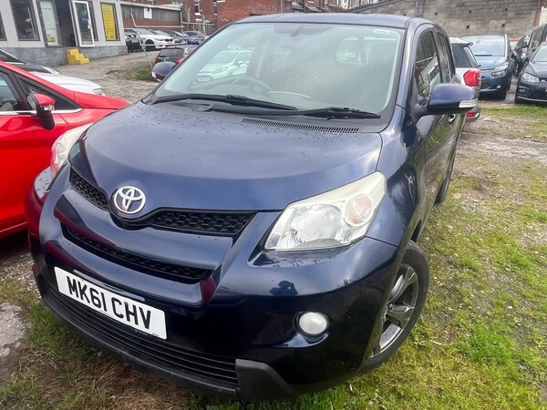 Used Toyota Urbancruiser 2011 for sale - 76227218: Photo 2