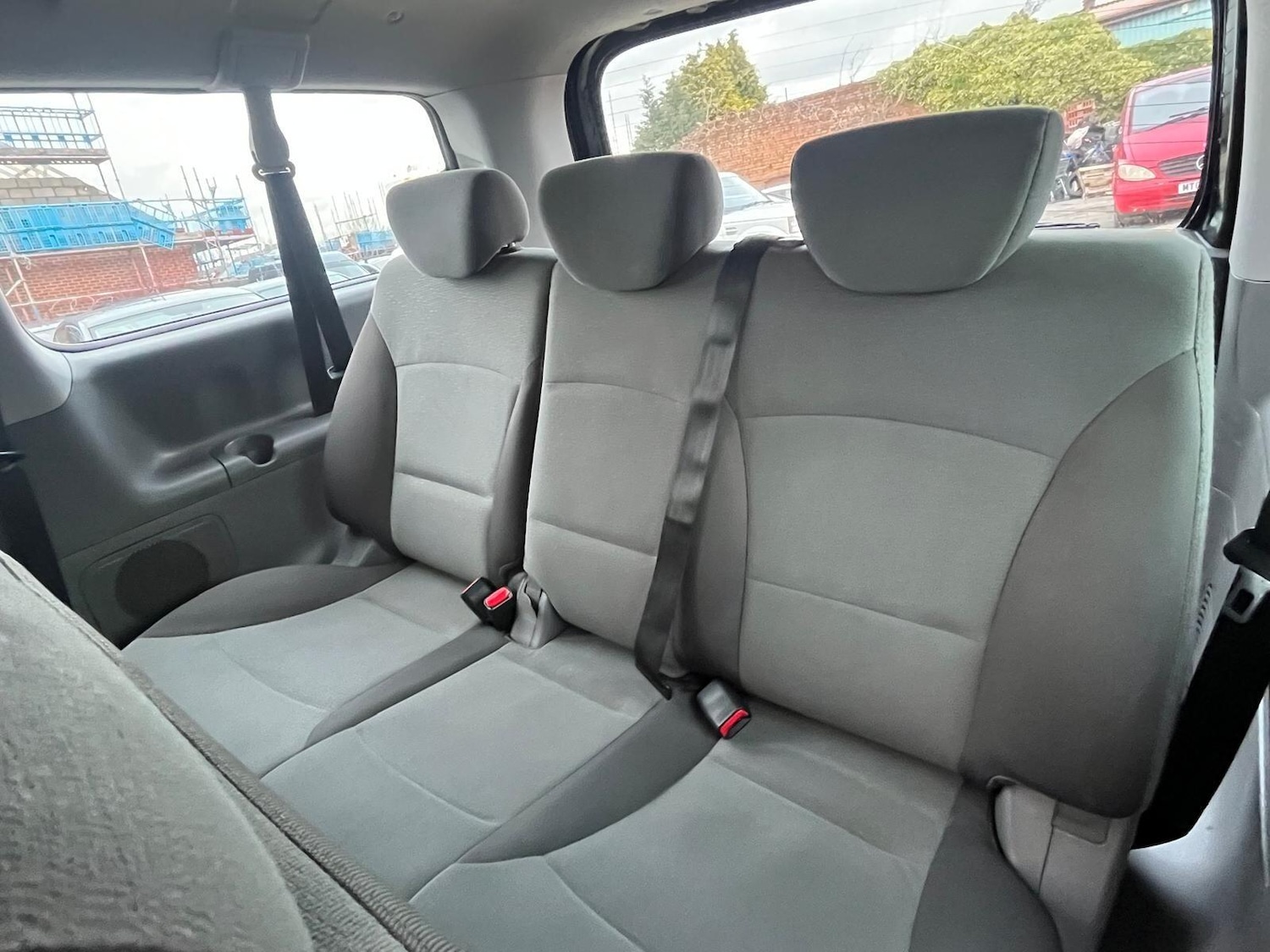 Used Hyundai i800 2012 for sale - 77559120: Photo 11