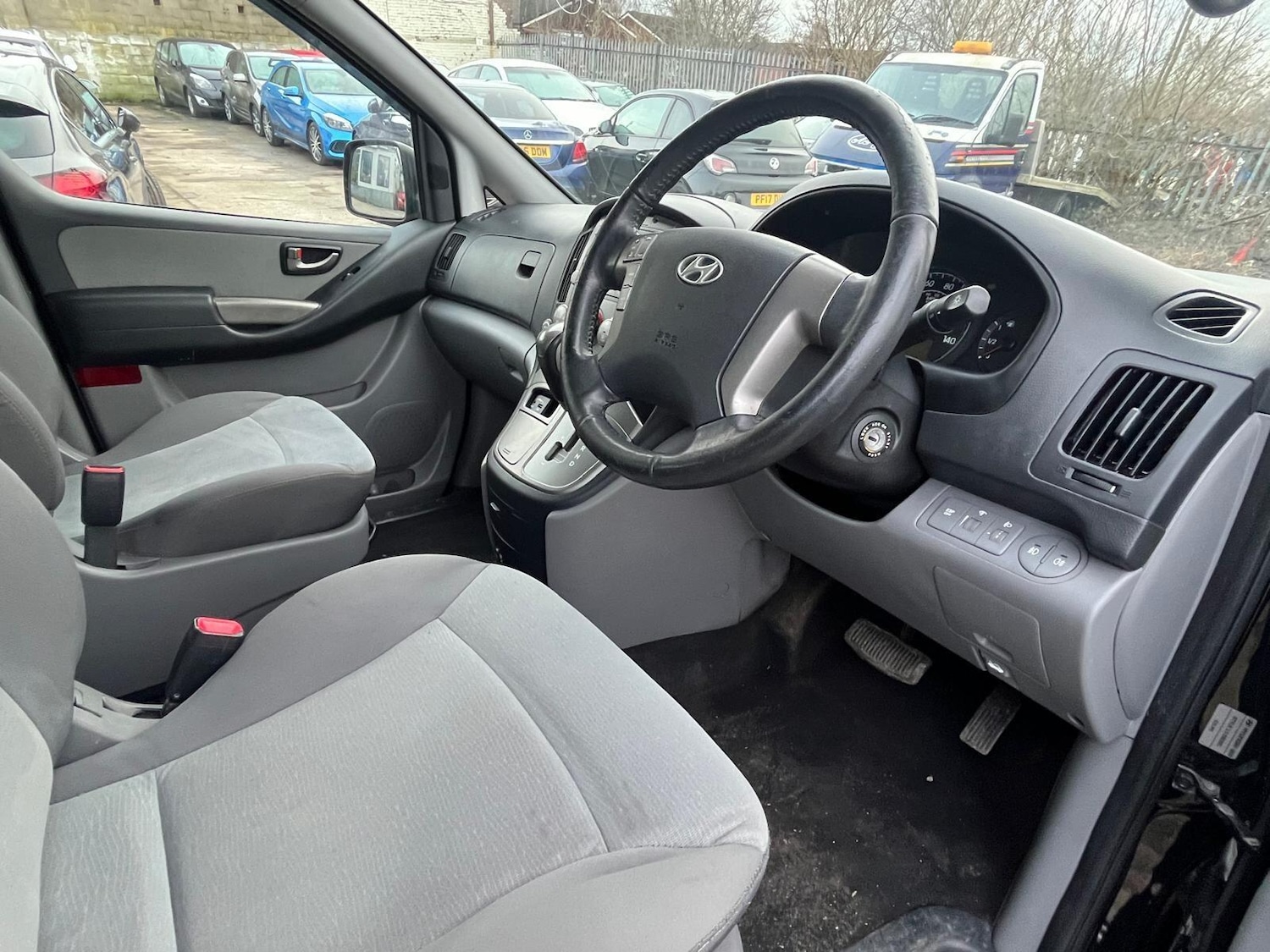 Used Hyundai i800 2012 for sale - 77559120: Photo 13