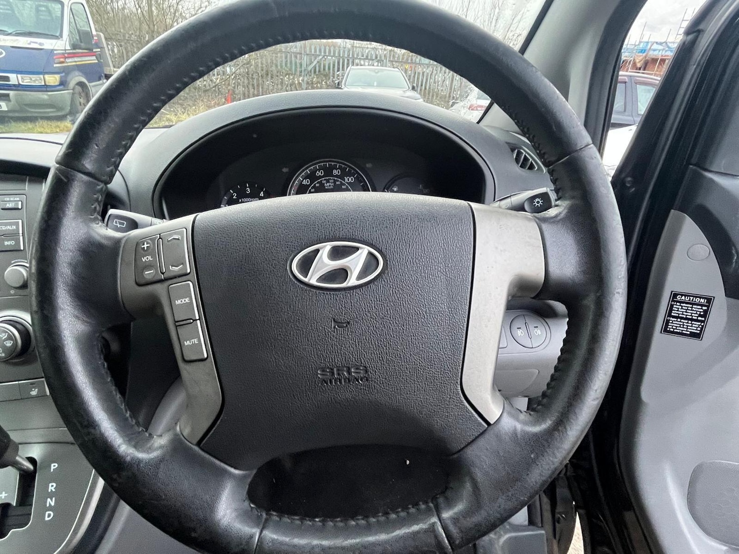 Used Hyundai i800 2012 for sale - 77559120: Photo 16