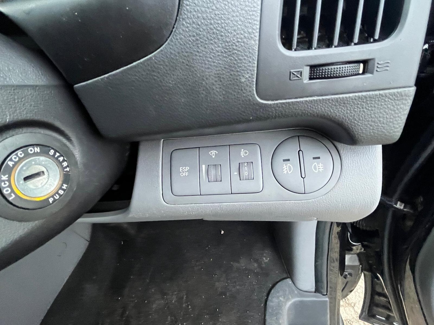 Used Hyundai i800 2012 for sale - 77559120: Photo 17