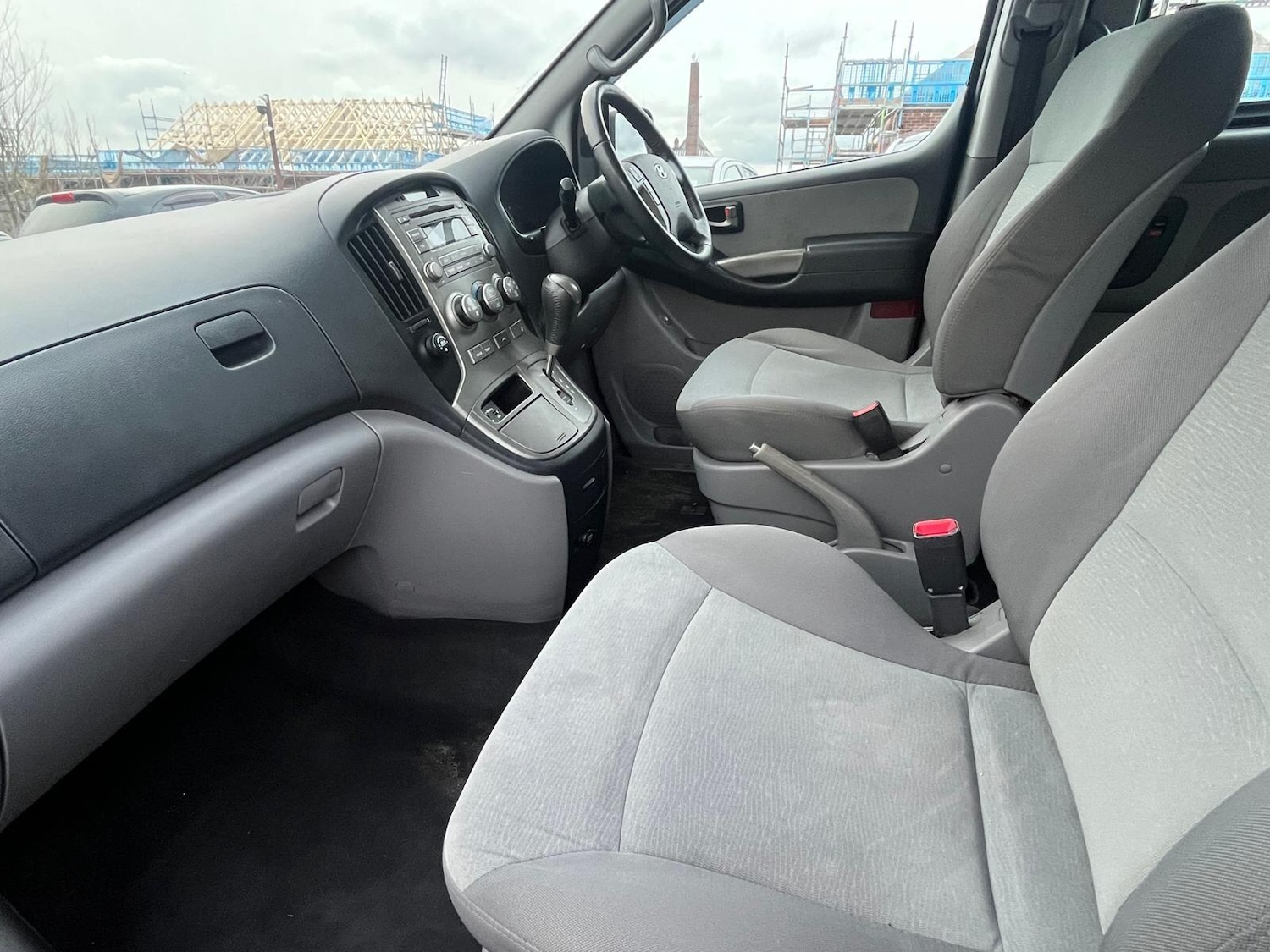 Used Hyundai i800 2012 for sale - 77559120: Photo 9