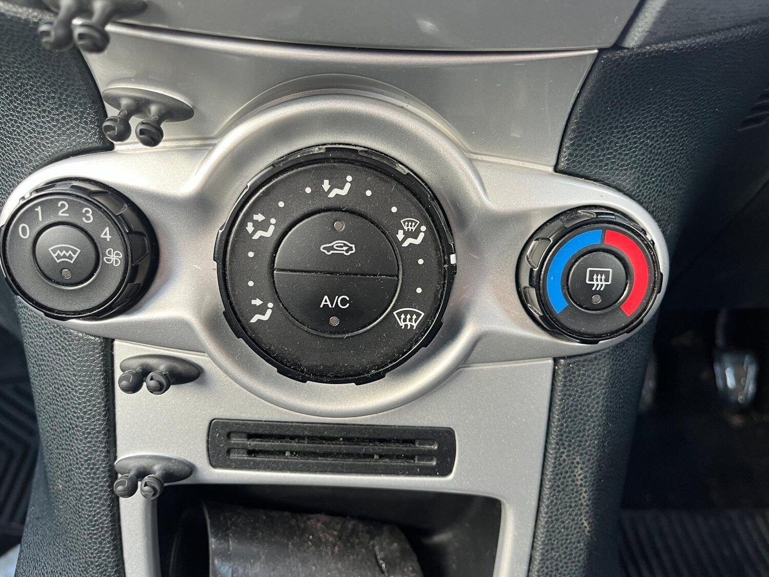 Used Ford Fiesta 2009 for sale - 77723130: Photo 13