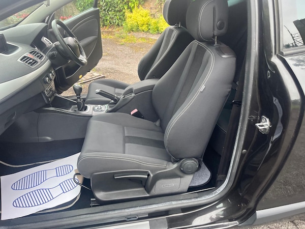 Used Renault Megane 2010 for sale - 75314953: Photo 12