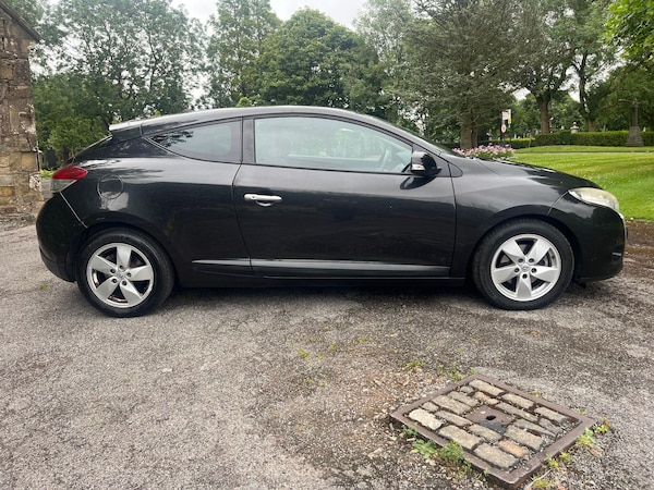 Used Renault Megane 2010 for sale - 75314953: Photo 63