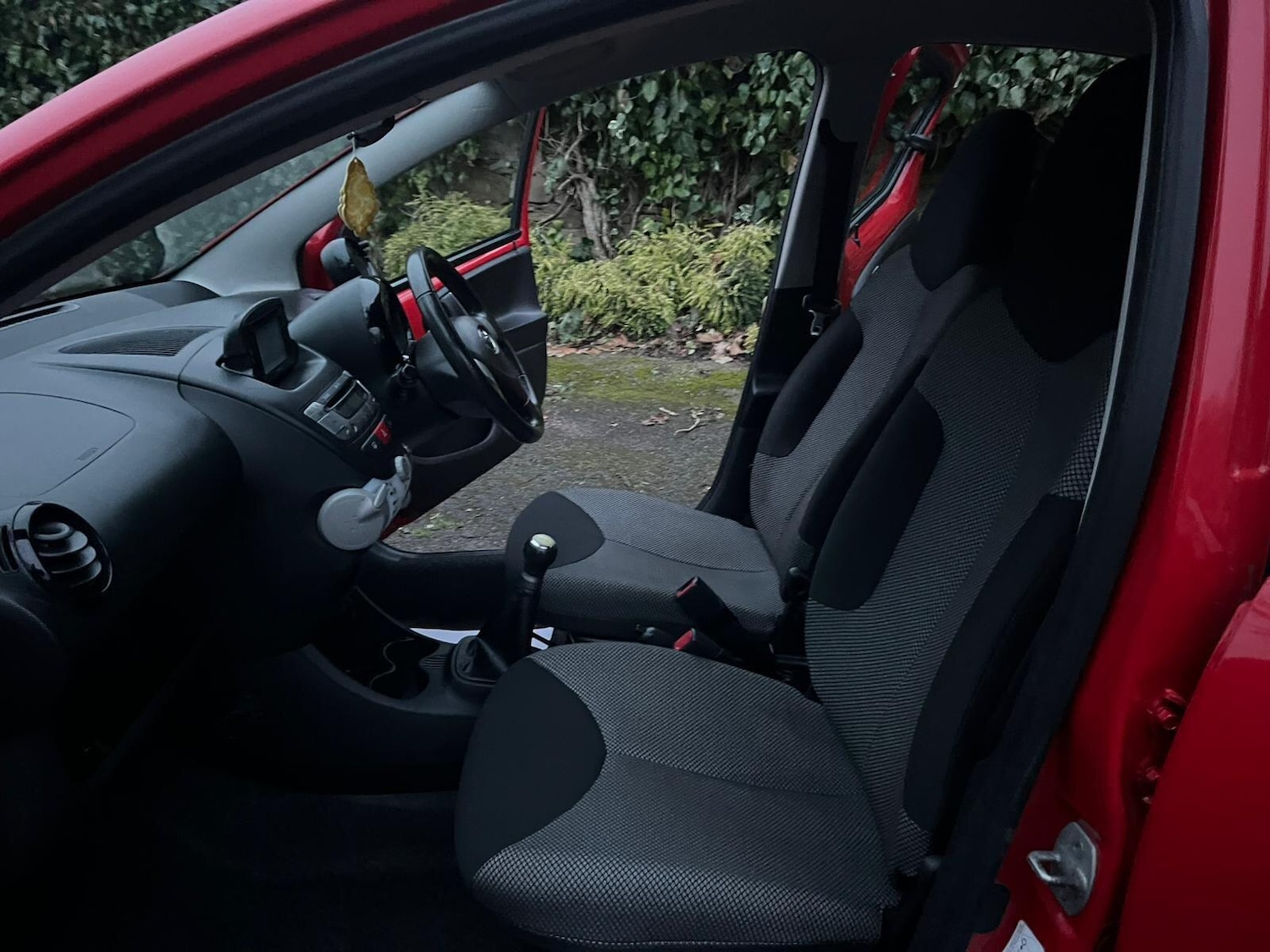 Used Toyota AYGO 2014 for sale - 76772172: Photo 13