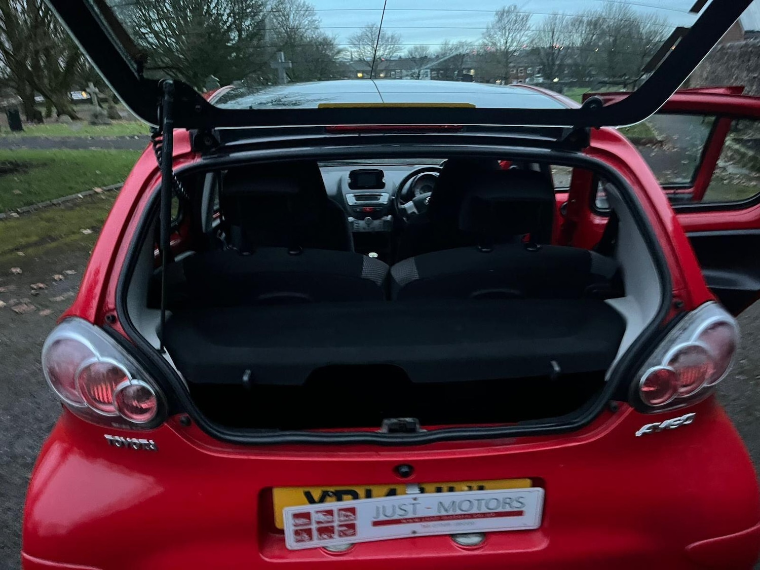 Used Toyota AYGO 2014 for sale - 76772172: Photo 18