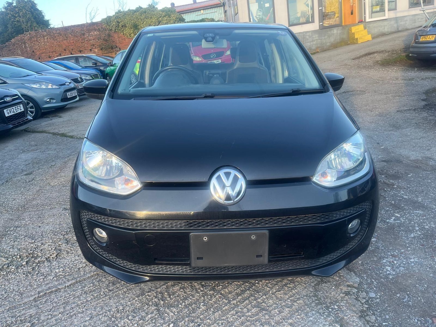 Used Volkswagen up! for sale - 77925317: Photo 2
