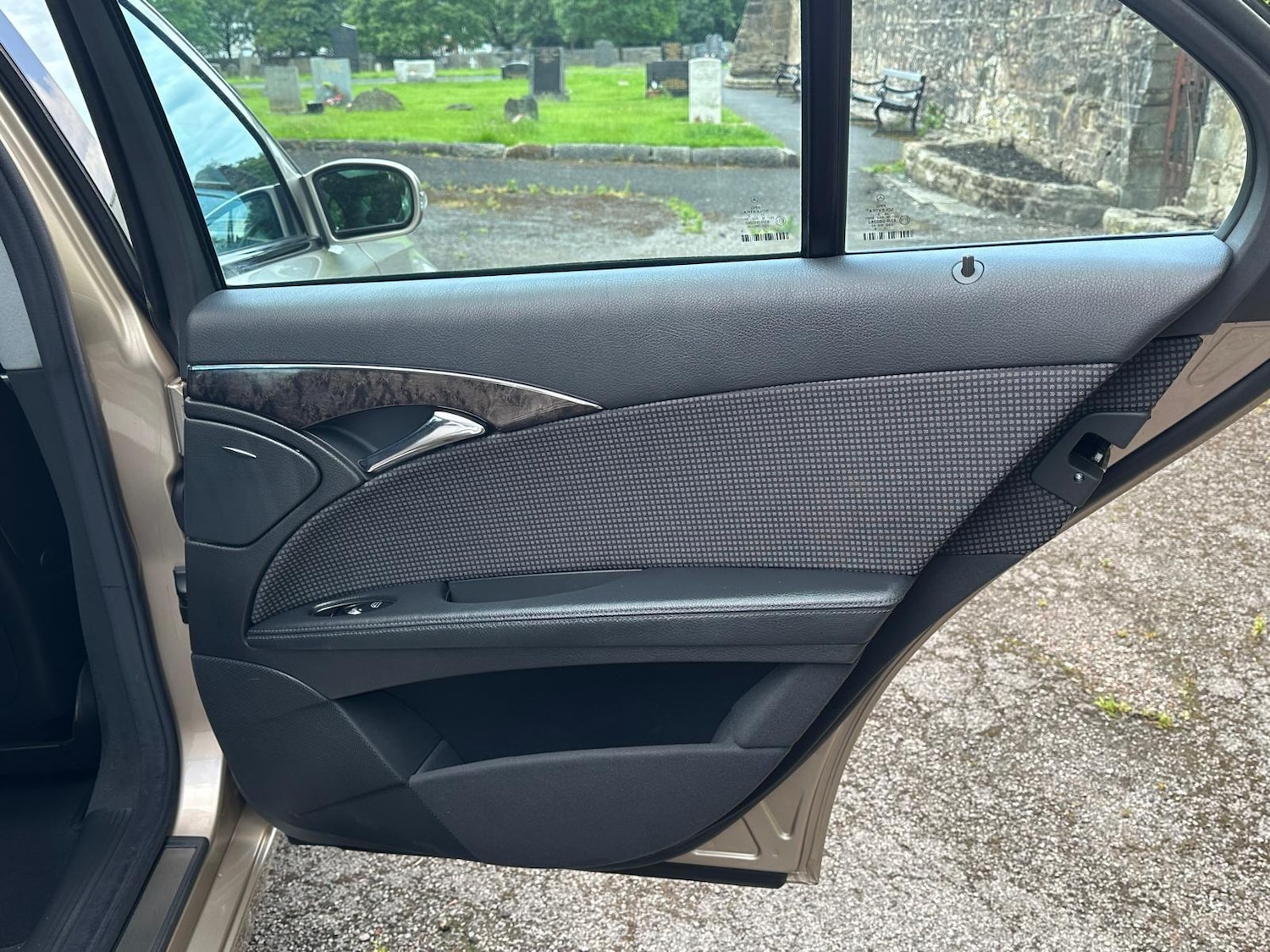 Used Mercedes-Benz E Class 2003 for sale - 76239501: Photo 29