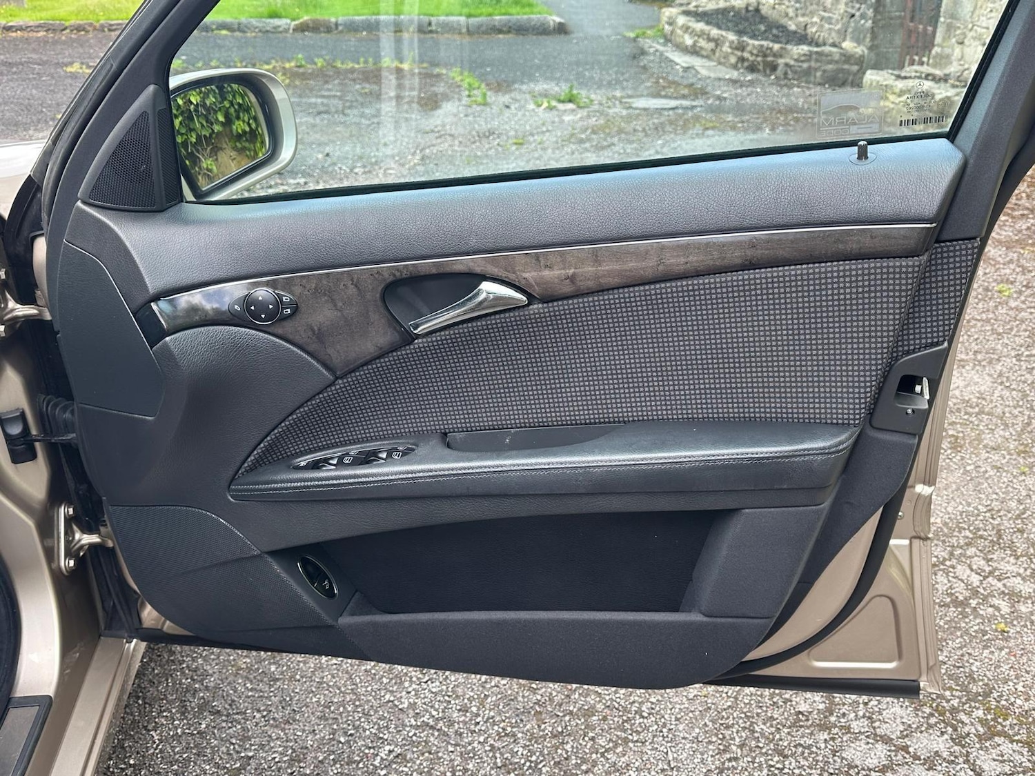 Used Mercedes-Benz E Class 2003 for sale - 76239501: Photo 34