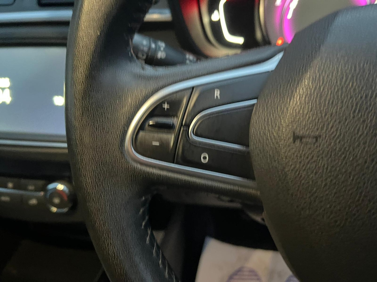 Used Renault Kadjar 2015 for sale - 76549498: Photo 30