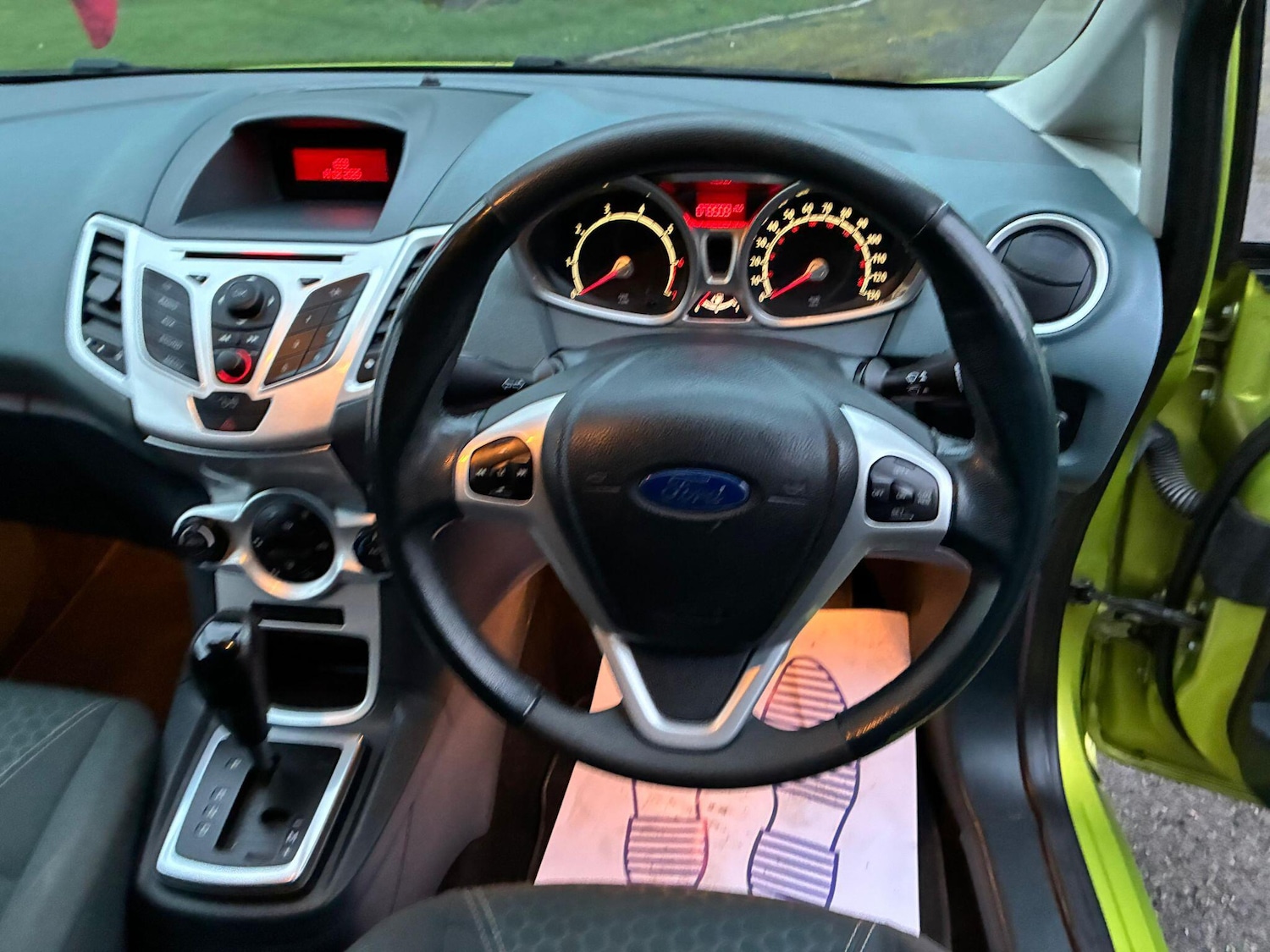 Used Ford Fiesta 2009 for sale - 77564653: Photo 28