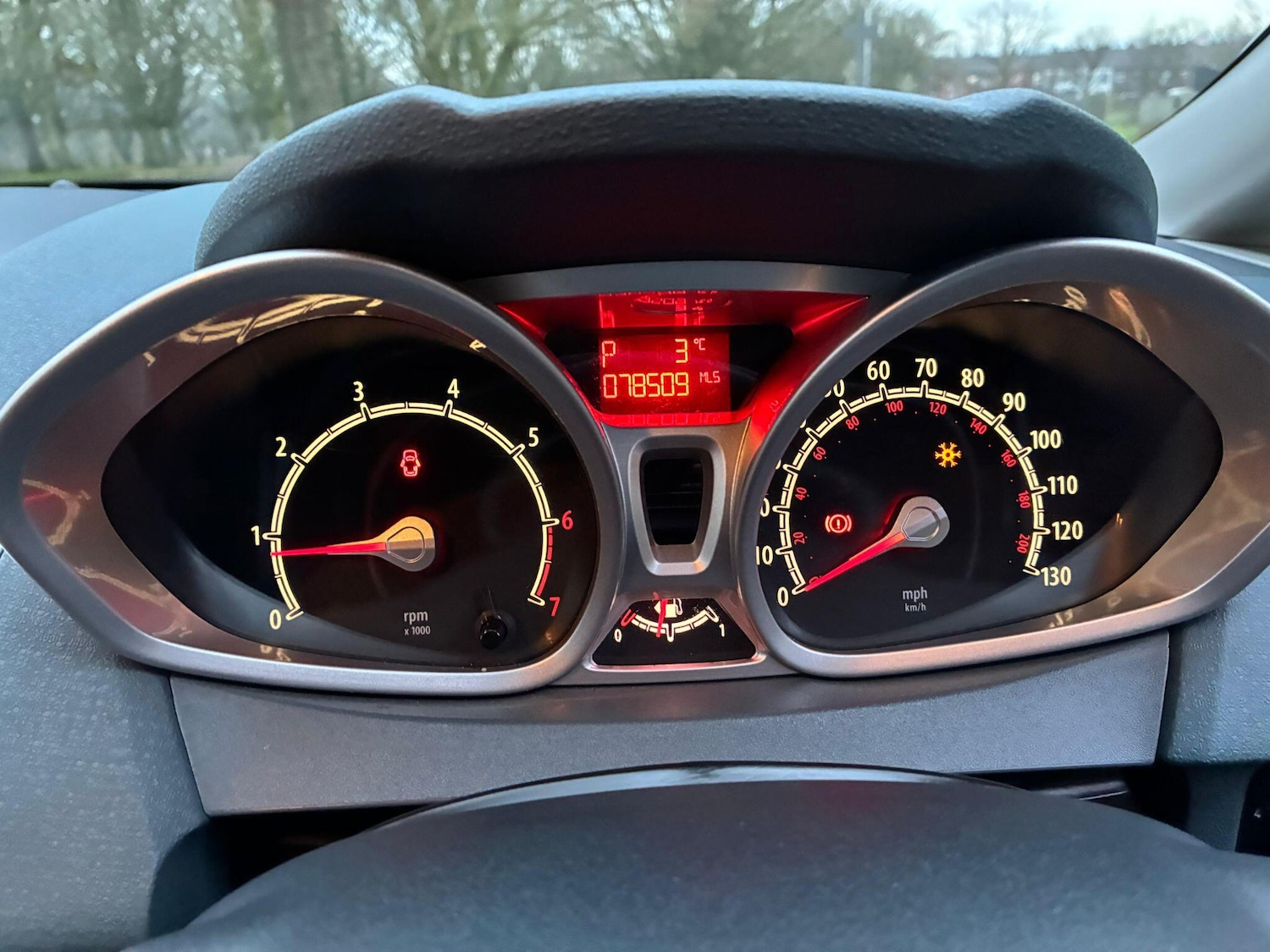 Used Ford Fiesta 2009 for sale - 77564653: Photo 31