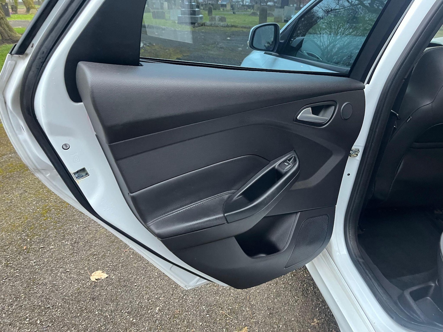 Used Ford Focus 2013 for sale - 77376923: Photo 18