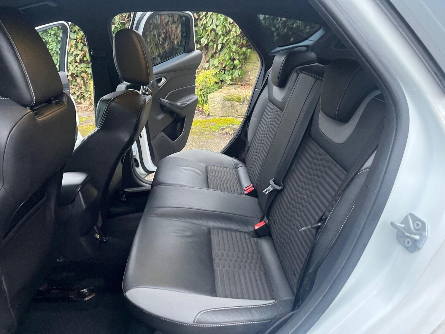 Used Ford Focus 2013 for sale - 77376923: Photo 19