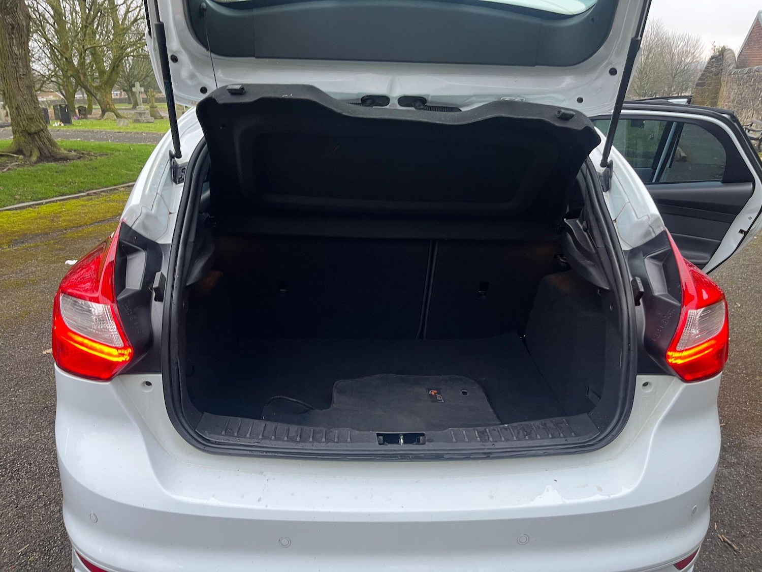 Used Ford Focus 2013 for sale - 77376923: Photo 21