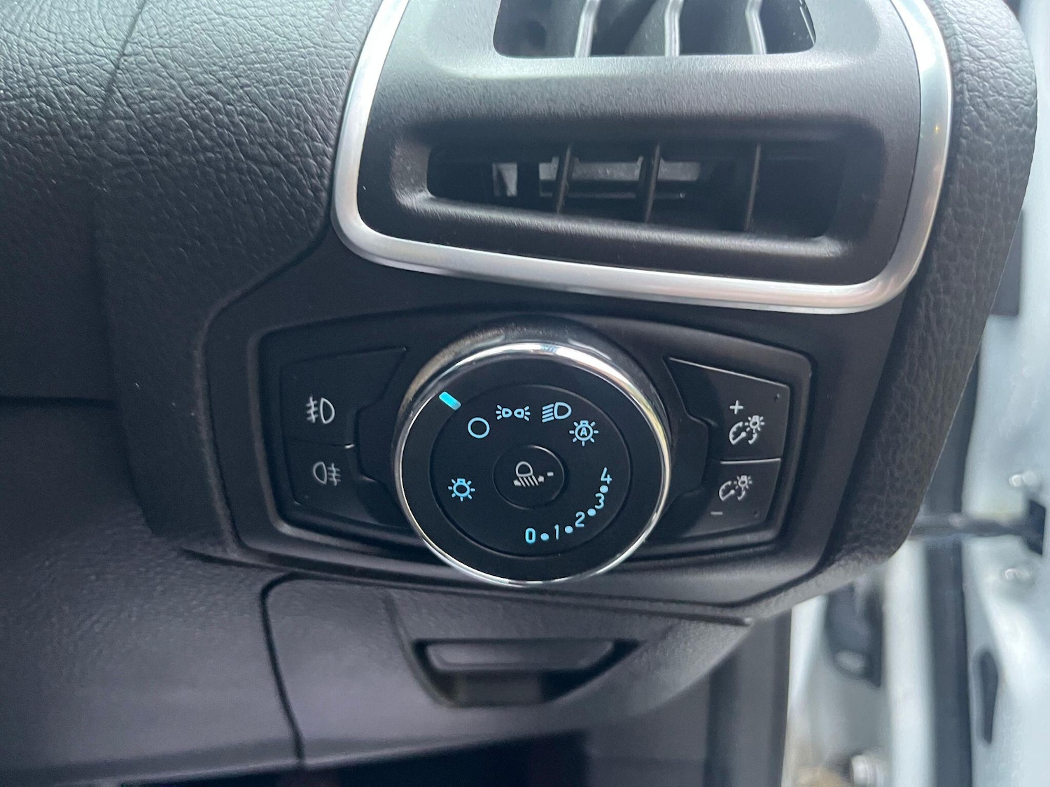 Used Ford Focus 2013 for sale - 77376923: Photo 39