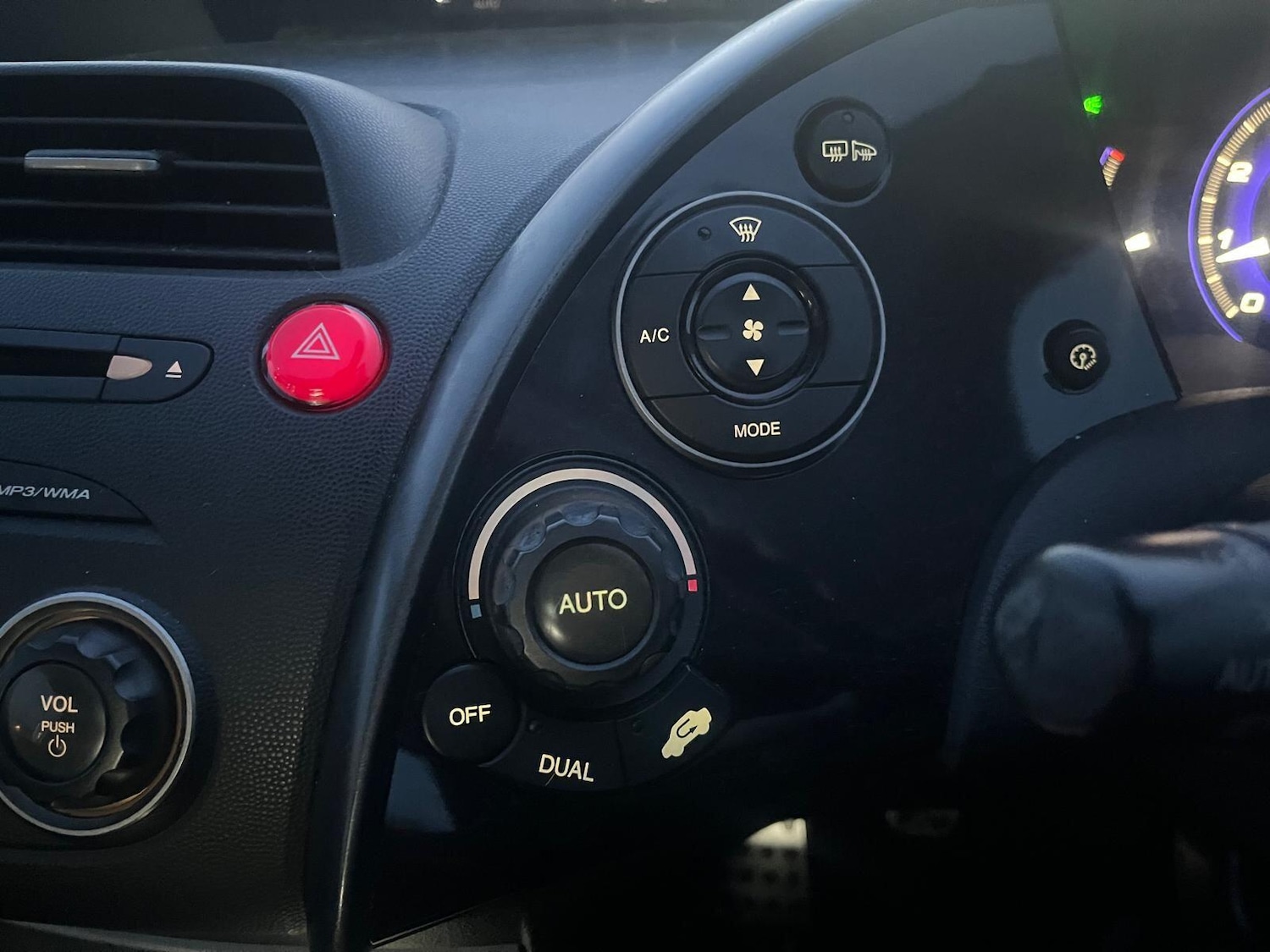 Used Honda Civic 2007 for sale - 77345543: Photo 16