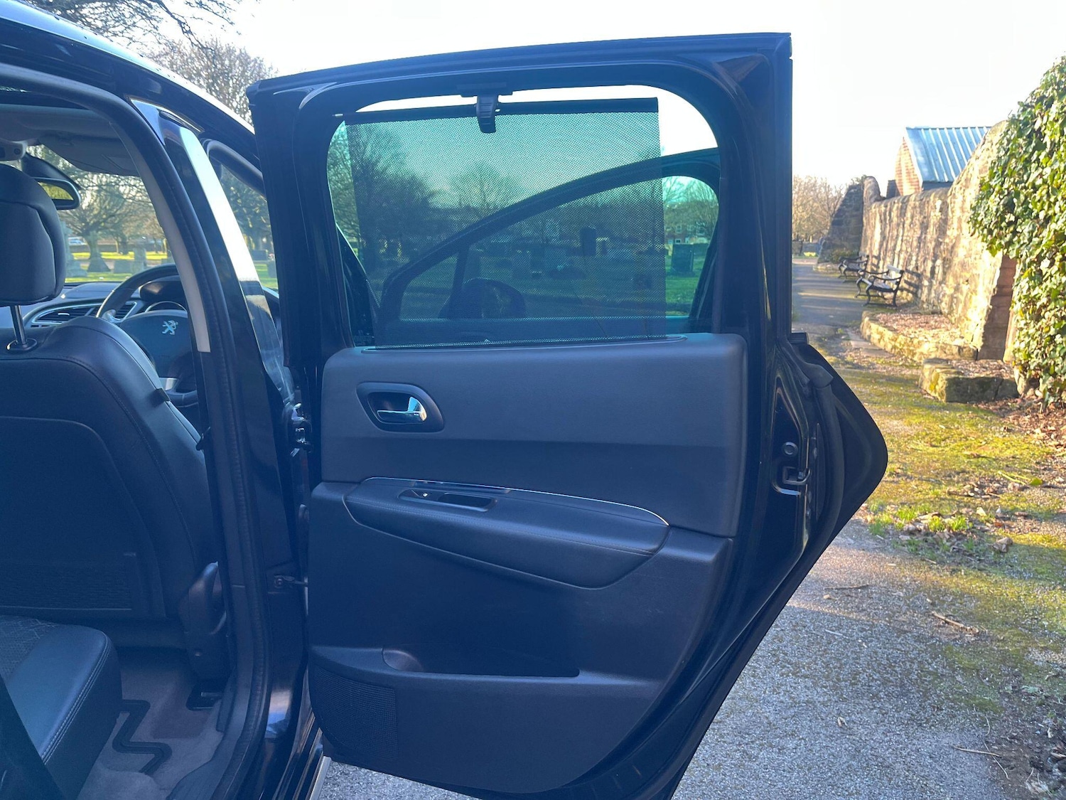 Used Peugeot 3008 2015 for sale - 77081886: Photo 23