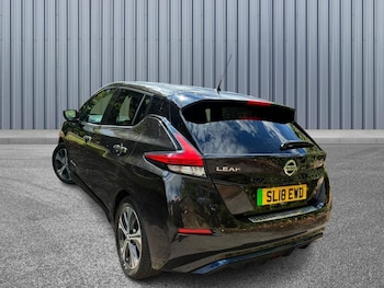 Used Nissan Leaf 2018 for sale - 79576100: Photo