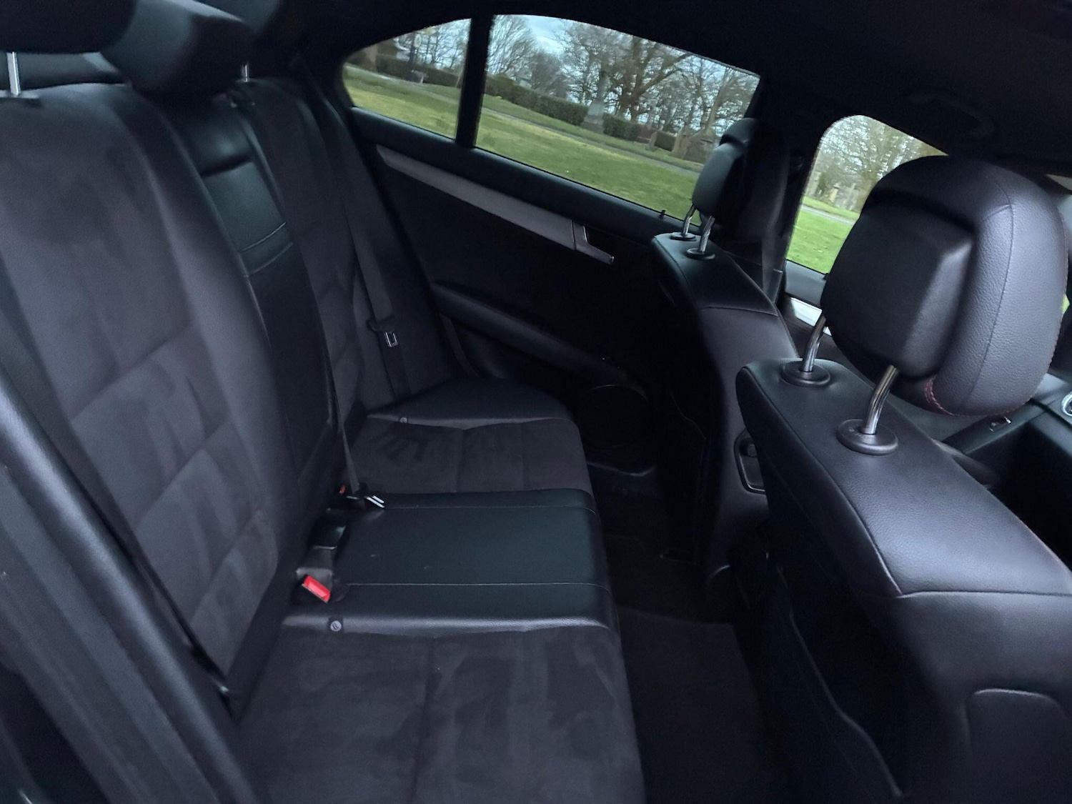 Used Mercedes-Benz C Class 2013 for sale - 77626087: Photo 20