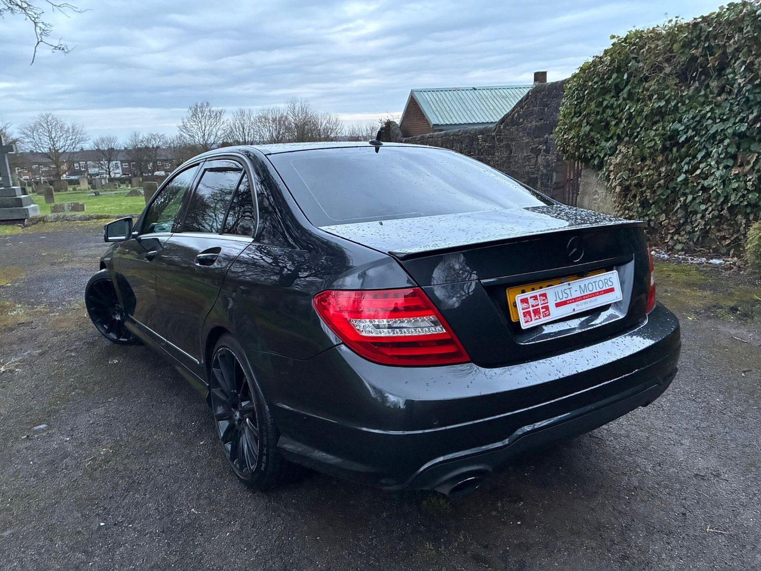 Used Mercedes-Benz C Class 2013 for sale - 77626087: Photo 64