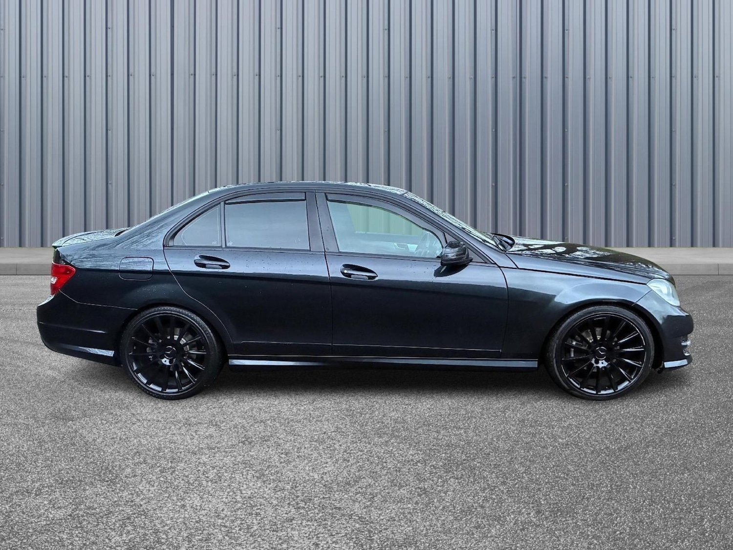 Used Mercedes-Benz C Class 2013 for sale - 77626087: Photo 7