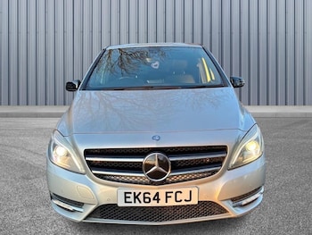 Used Mercedes-Benz B Class 2014 for sale - 77705333: Photo