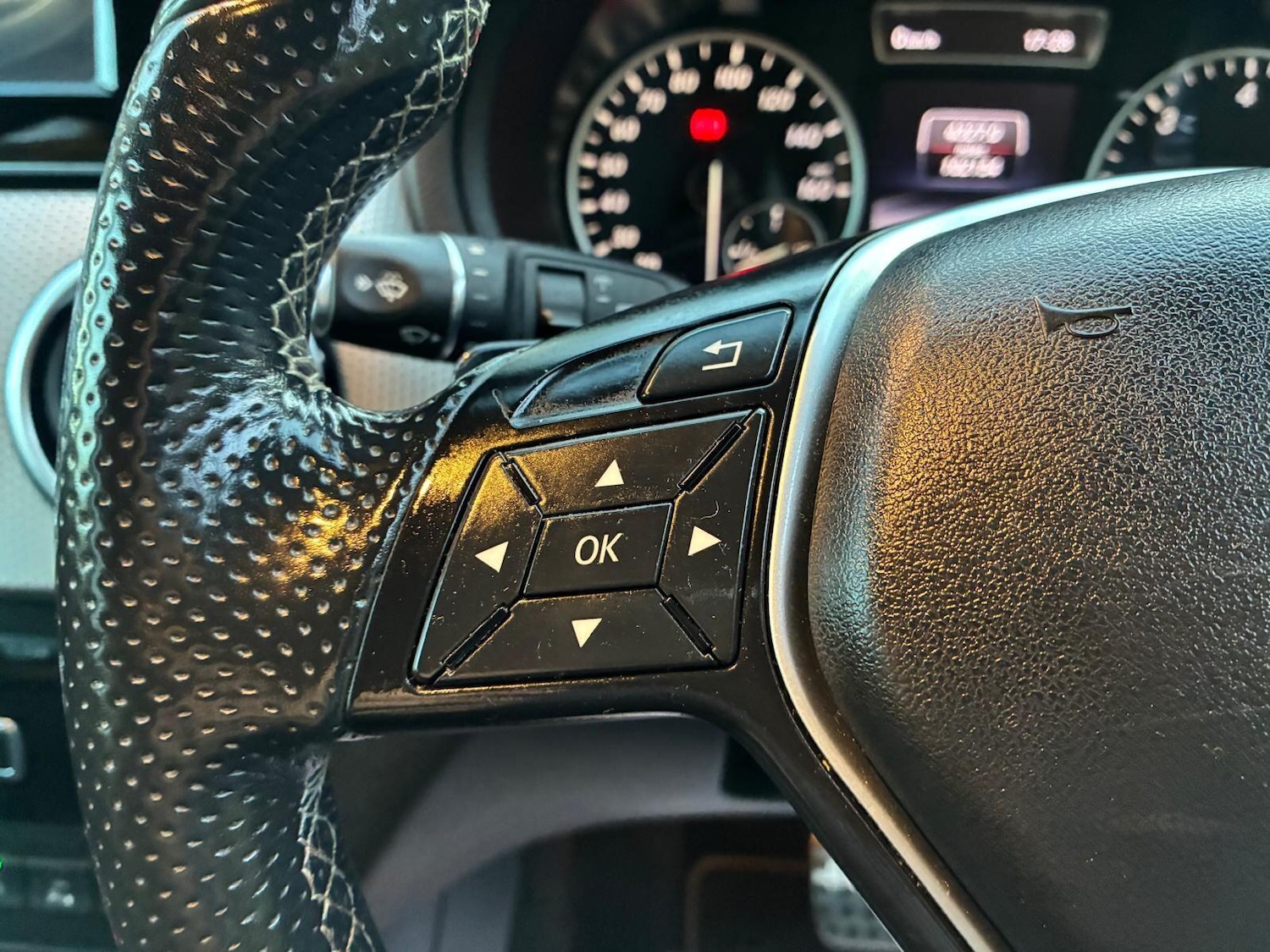 Used Mercedes-Benz B Class for sale - 77705333: Photo 31