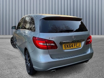 Used Mercedes-Benz B Class 2014 for sale - 77705333: Photo