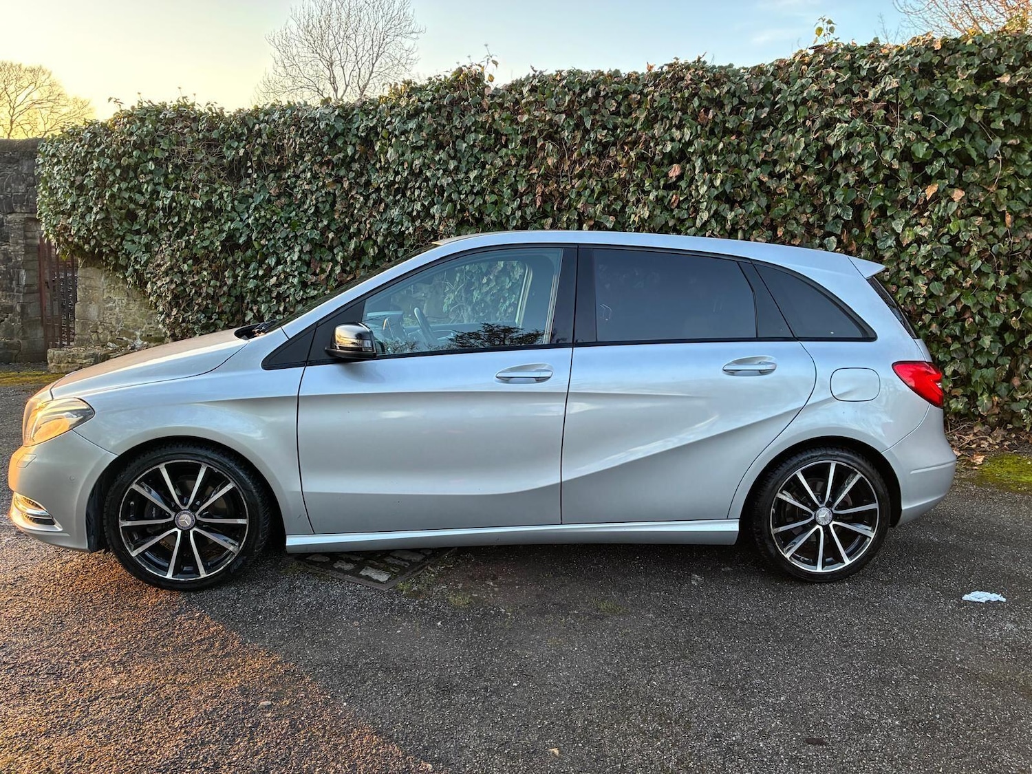 Used Mercedes-Benz B Class for sale - 77705333: Photo 59