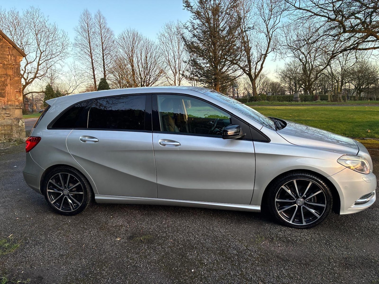 Used Mercedes-Benz B Class for sale - 77705333: Photo 74