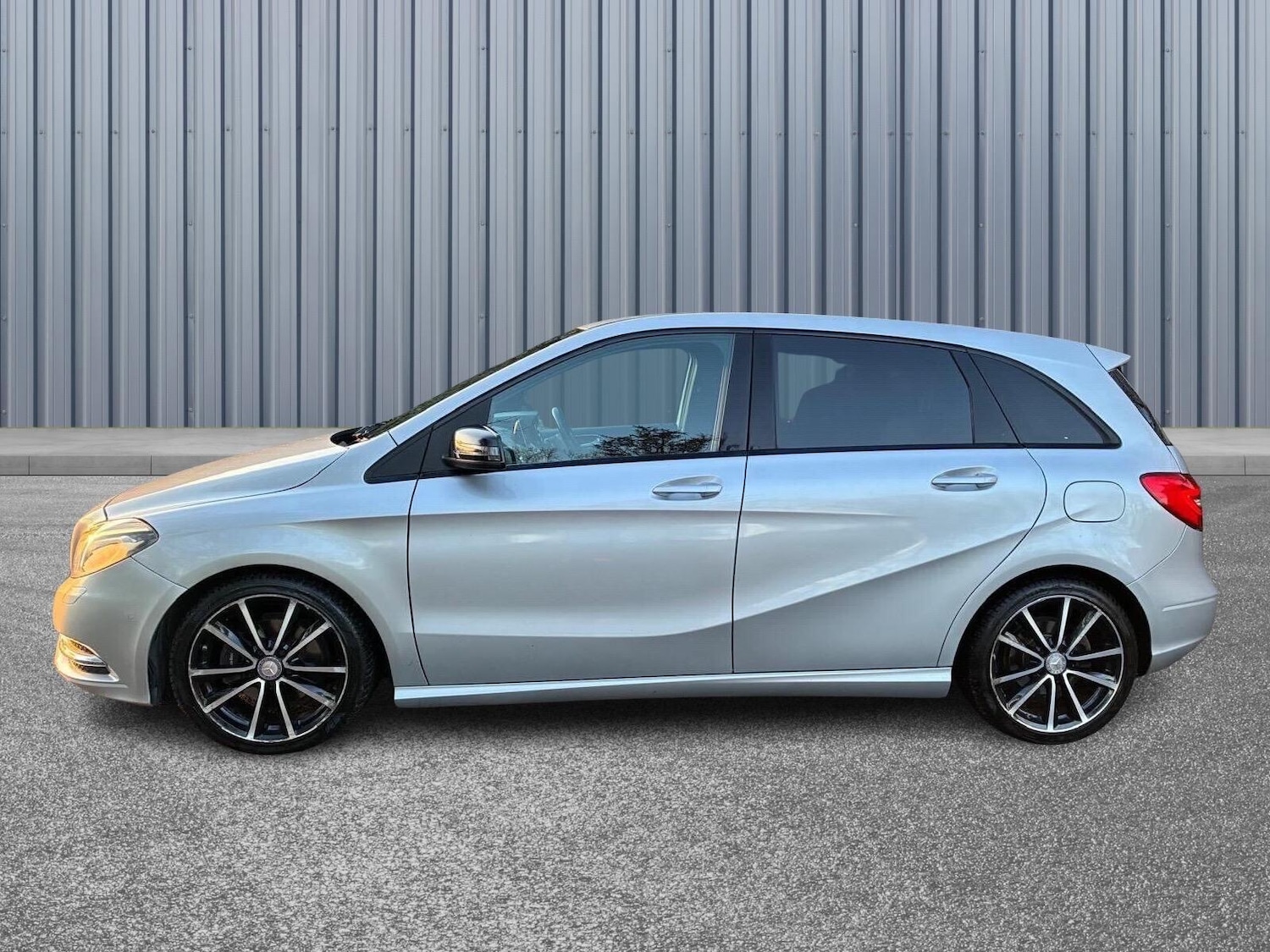 Used Mercedes-Benz B Class for sale - 77705333: Photo 8