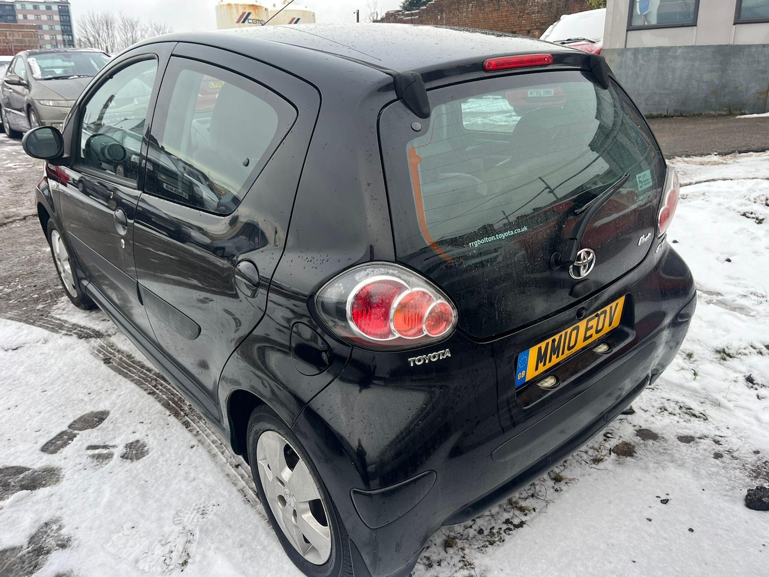 Used Toyota AYGO 2010 for sale - 77119935: Photo 4