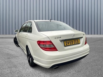 Used Mercedes-Benz C Class 2009 for sale - 76549615: Photo