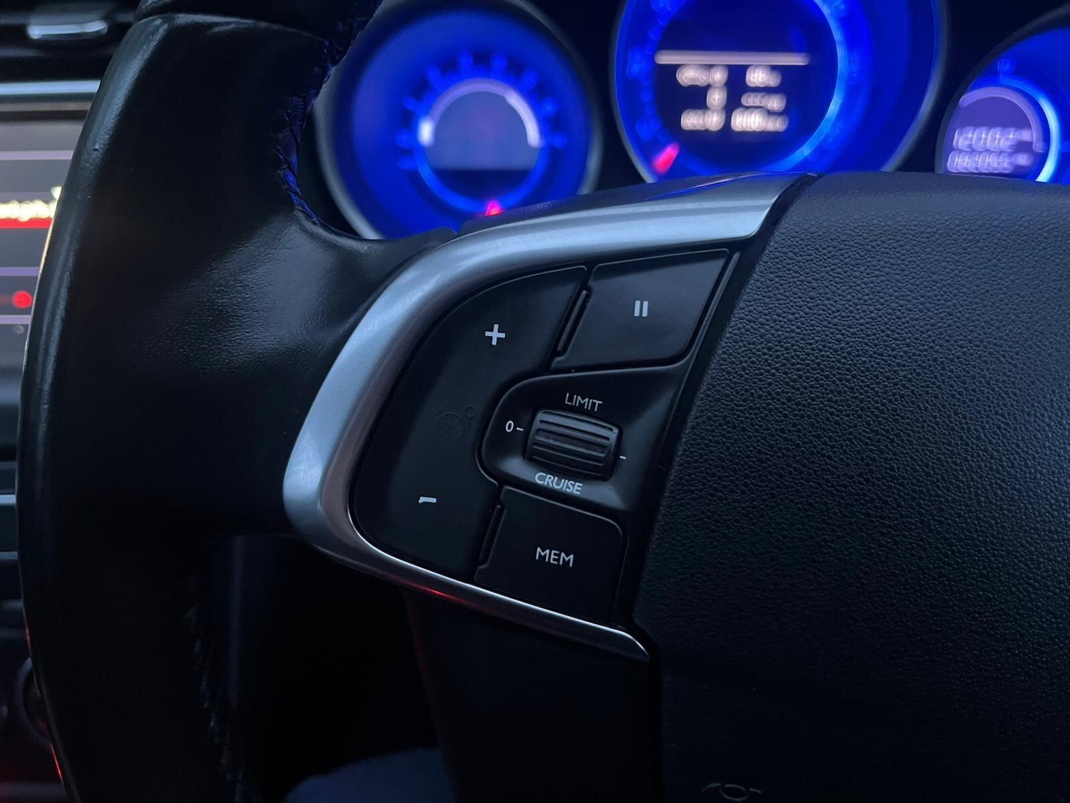 Used DS Automobiles DS 4 2016 for sale - 77467969: Photo 26