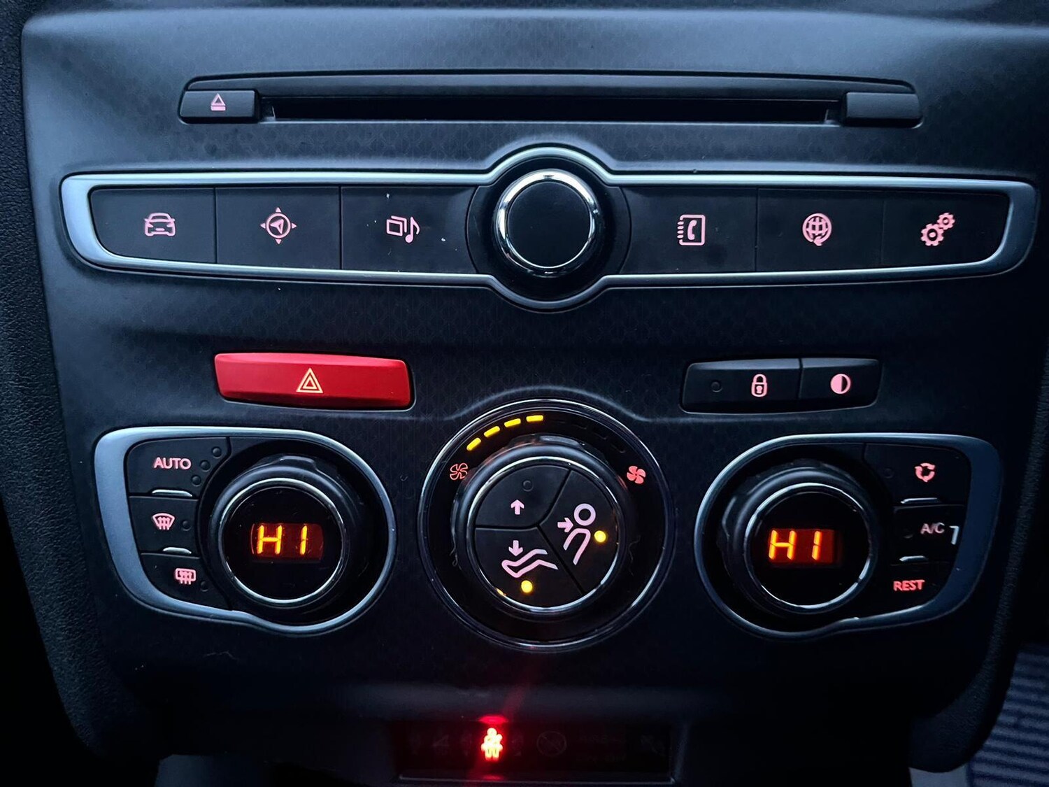 Used DS Automobiles DS 4 2016 for sale - 77467969: Photo 40