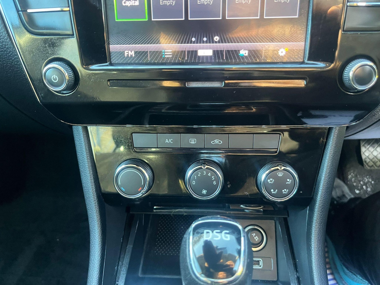 Used Skoda Superb 2018 for sale - 77162759: Photo 35