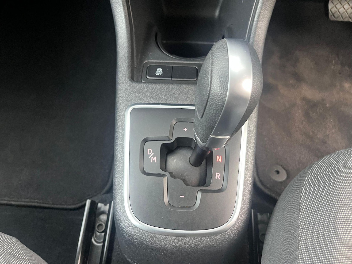 Used Volkswagen up! for sale - 76440324: Photo 31