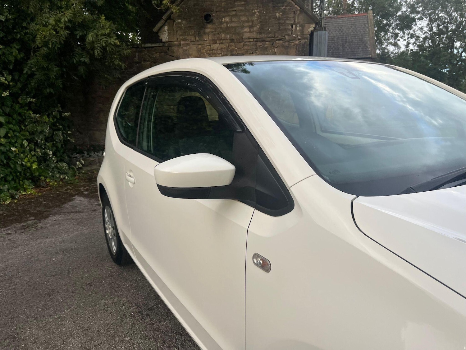 Used Volkswagen up! for sale - 76440324: Photo 36