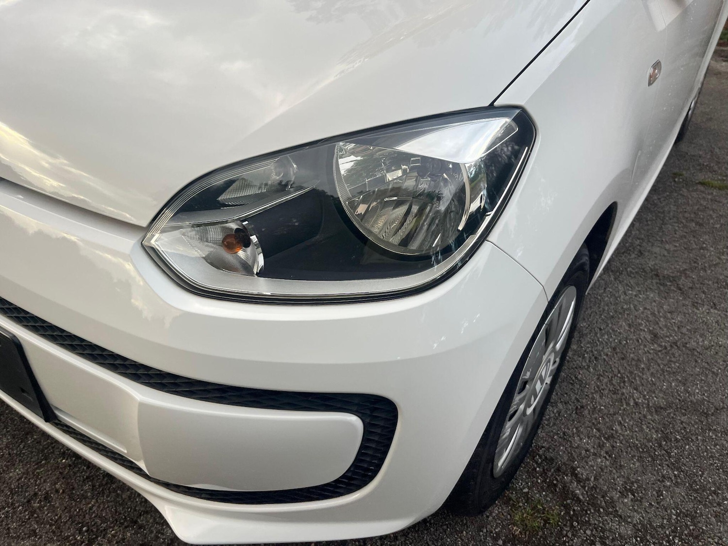 Used Volkswagen up! for sale - 76440324: Photo 40