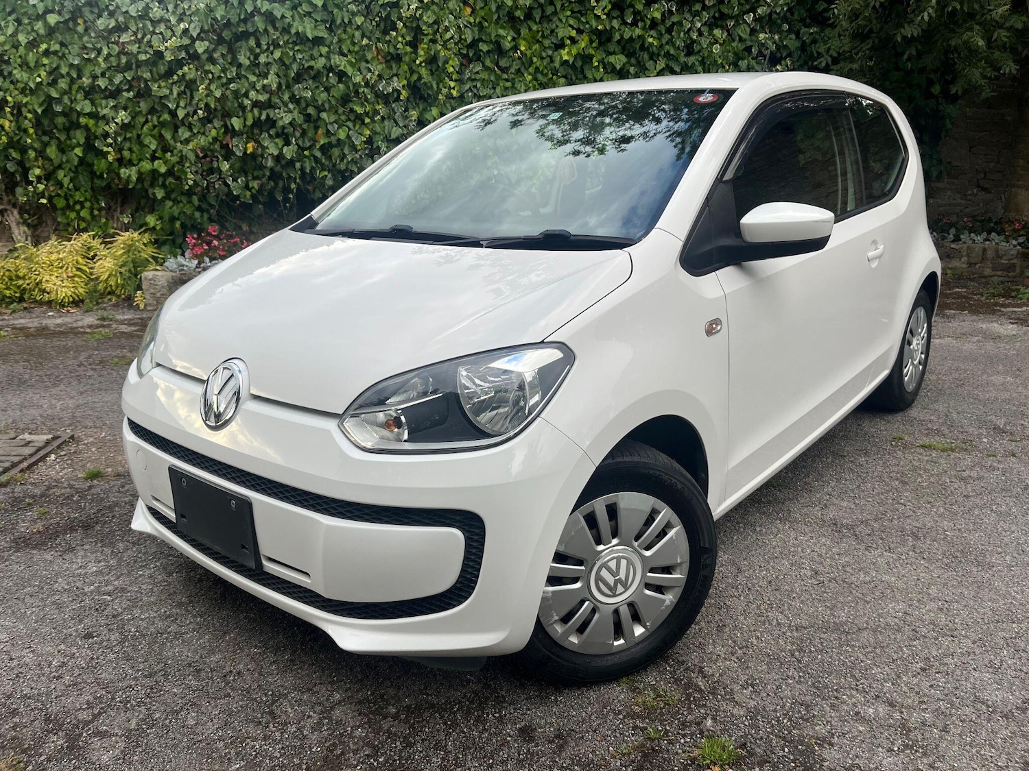 Used Volkswagen up! for sale - 76440324: Photo 43